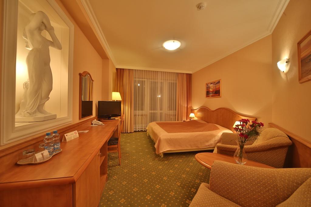 Hotel Polaris Swinemünde Exterior foto